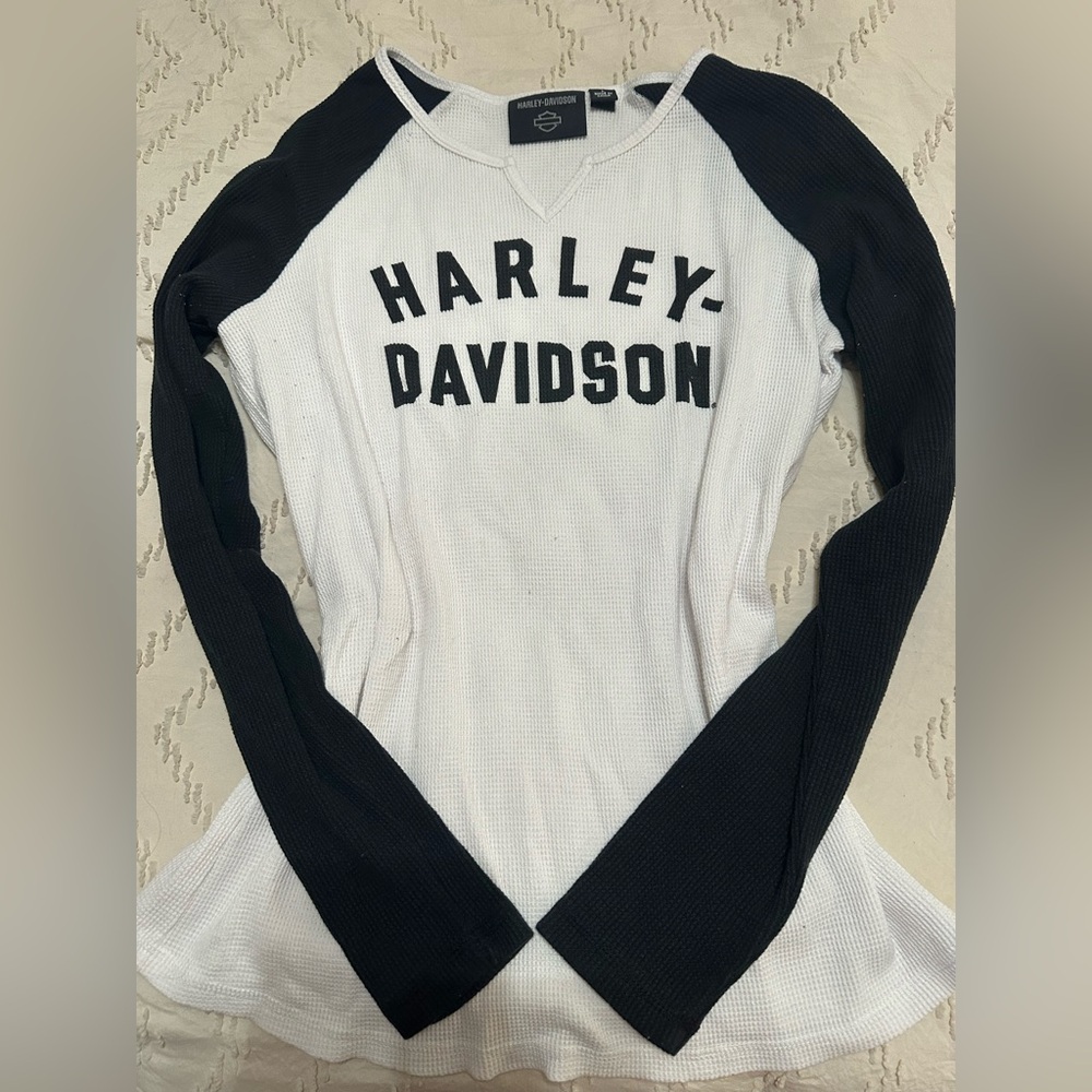 Harley-Davidson Black & White Raglan Waffle Knit Top